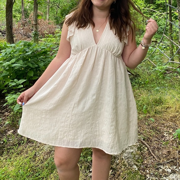 ALTARD STATE DRESS - Picture 5 of 5